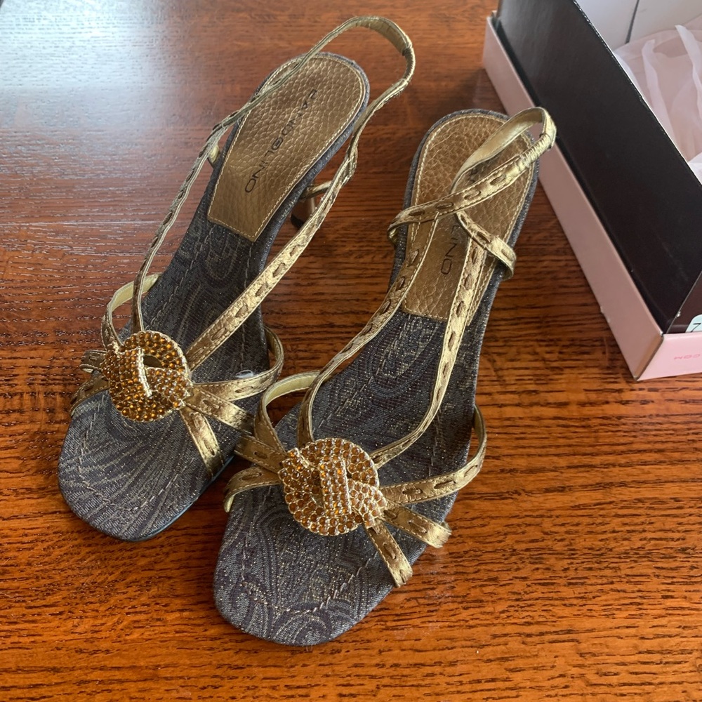 New in Box Bandolino heels